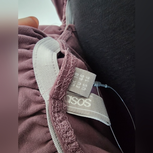 ✨️Host Pick✨️ ASOS maternity cocktail dress / off-shoulder ruffles / size L (14) - Picture 4 of 5